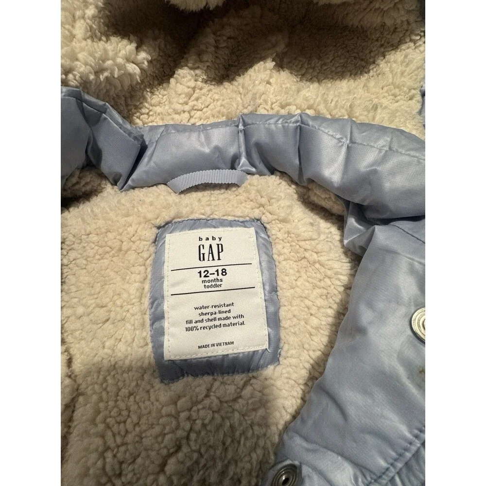 GAP baby light